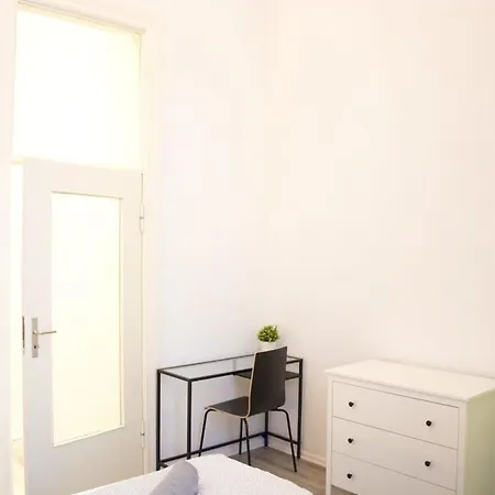Апартаменты Family Moabit Берлин